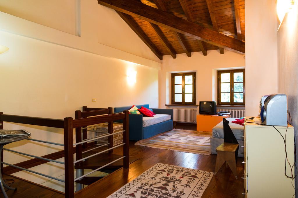 Casa Marta Villa Pescaglia Bilik gambar