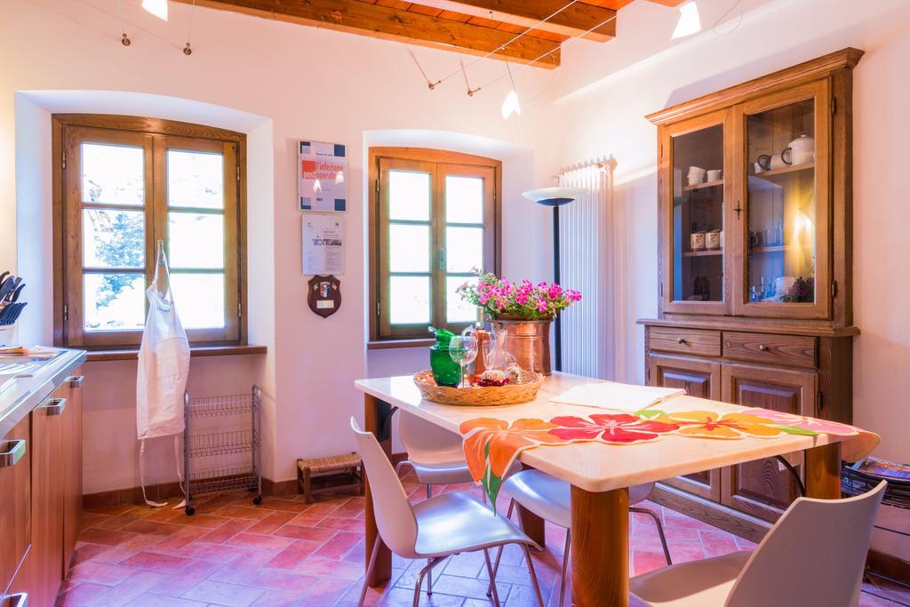 Casa Marta Villa Pescaglia Bilik gambar
