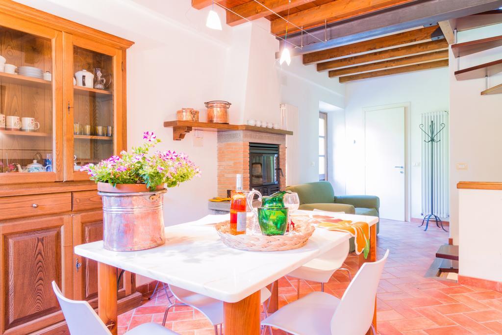 Casa Marta Villa Pescaglia Bilik gambar